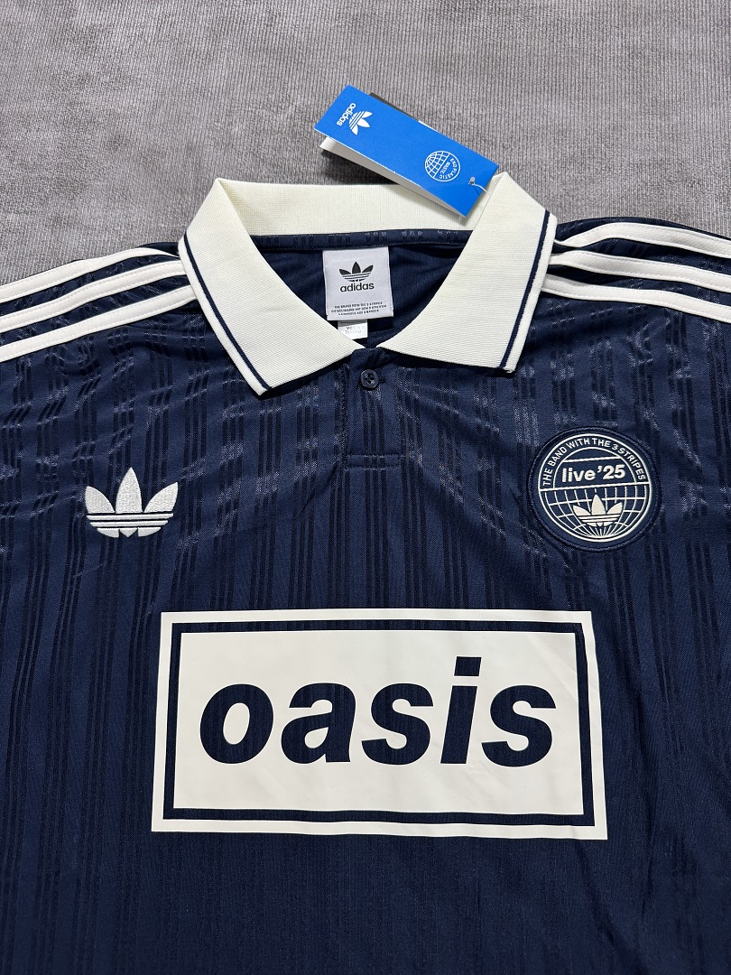 LIve's 25 navy Fans Version - 2