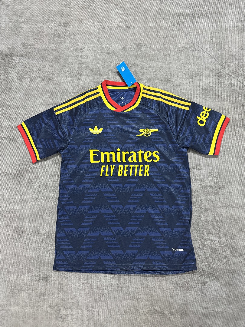 Arsenal away Fans Version