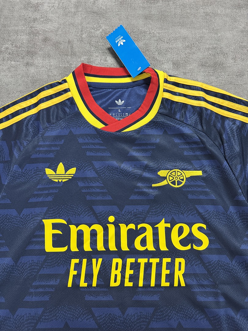 Arsenal away Fans Version - 2