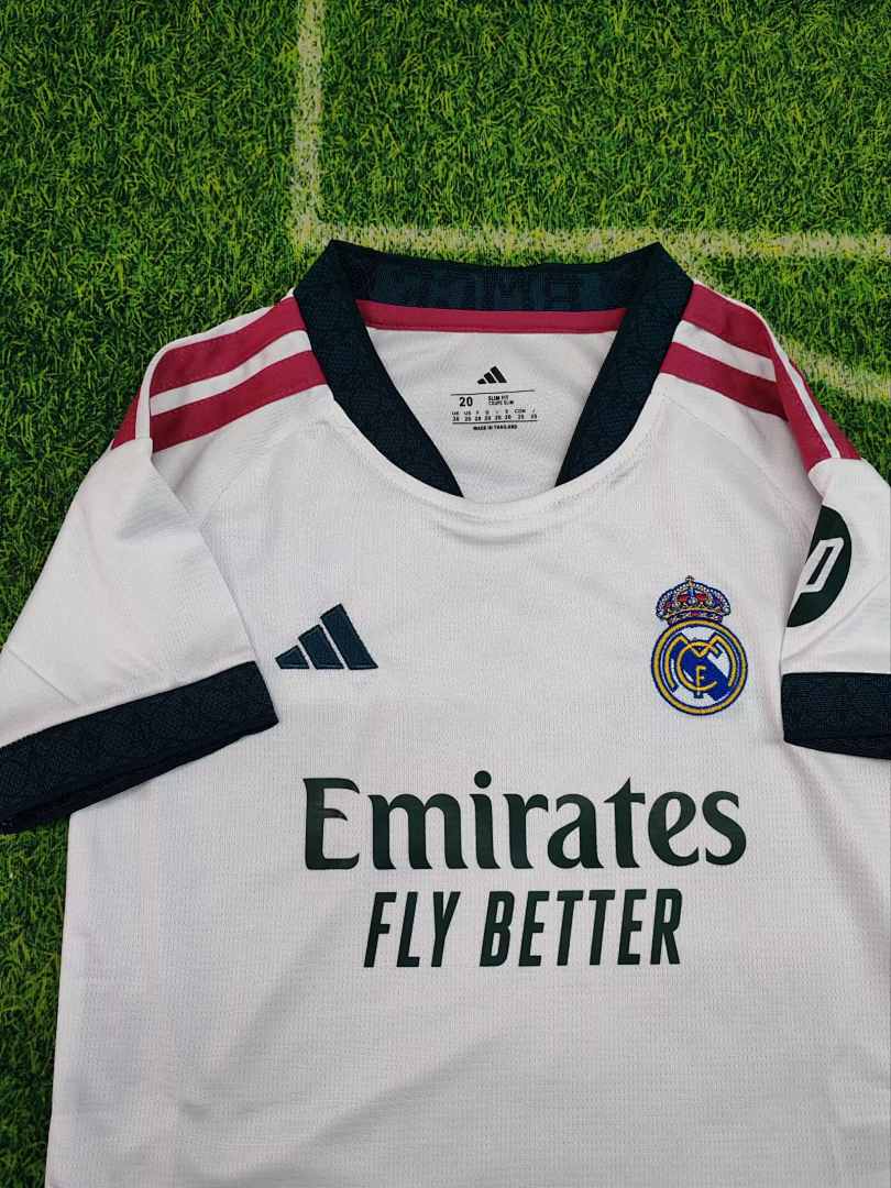 Madrid away Kids Kit - 3